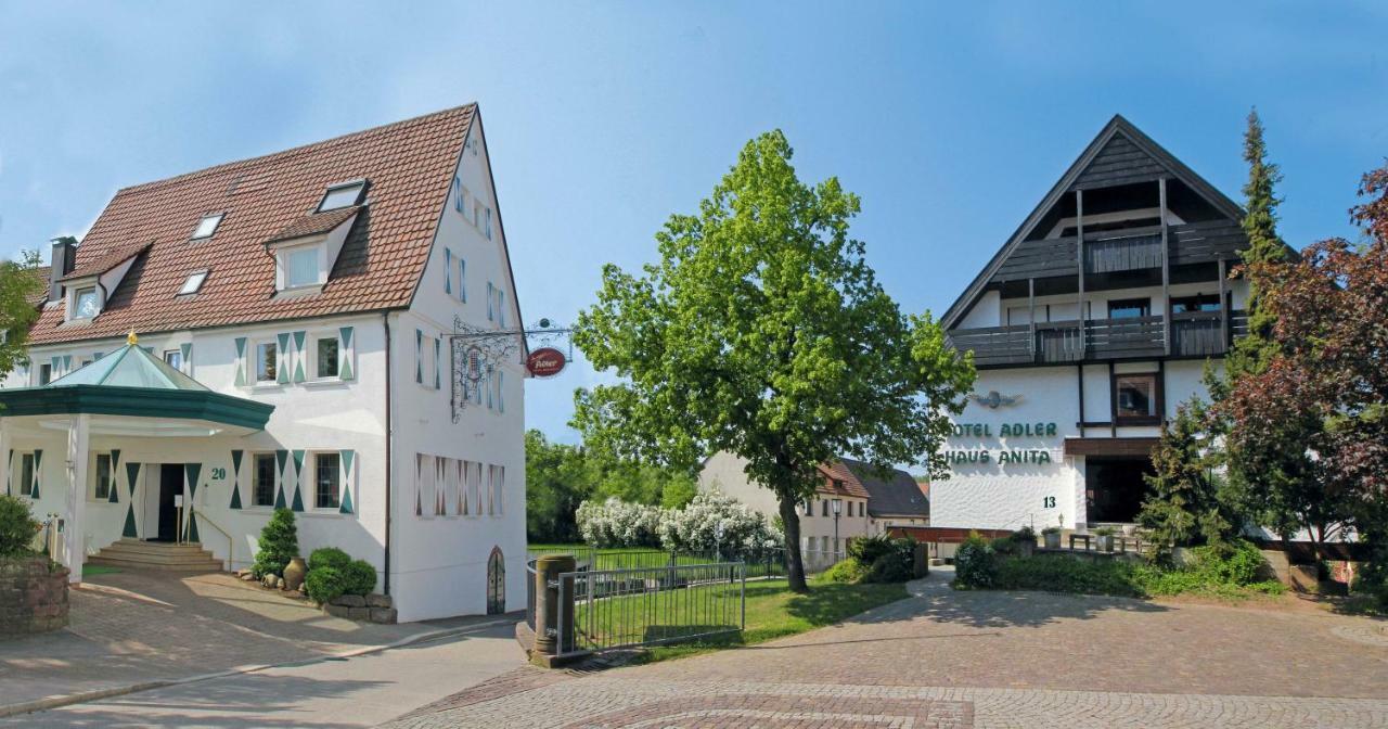 Hotel-Restaurant Arneggers Adler Tiefenbronn Exterior photo